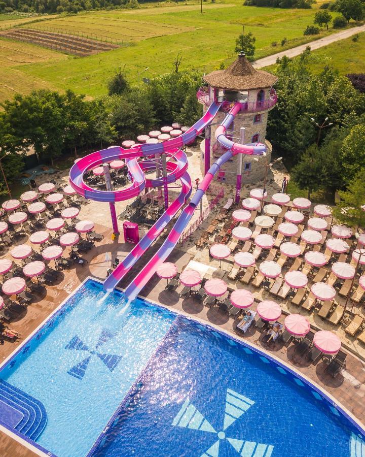 The Wind Mills Hydropark Hotel Gorna Malina Exterior photo