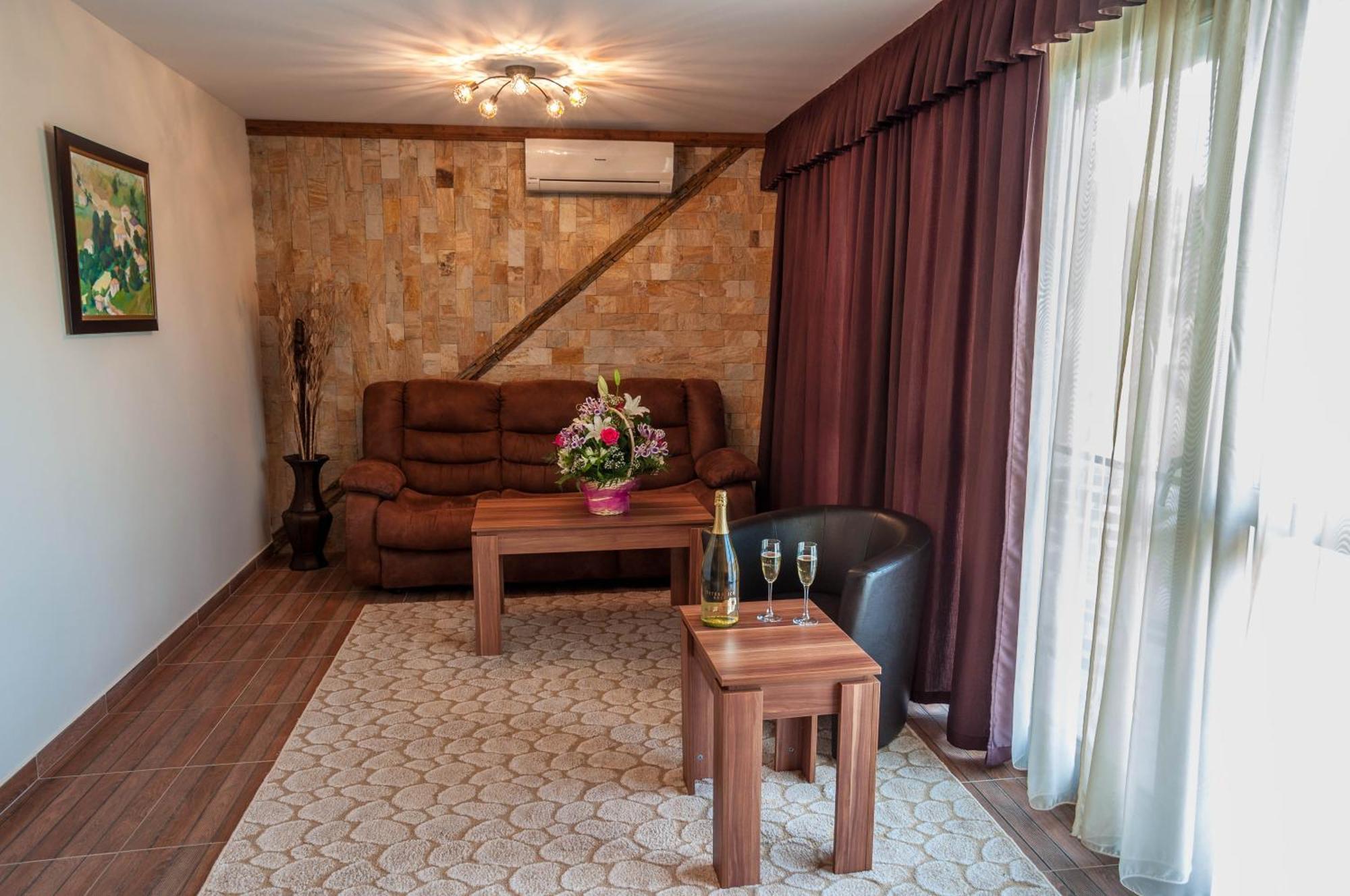 The Wind Mills Hydropark Hotel Gorna Malina Room photo