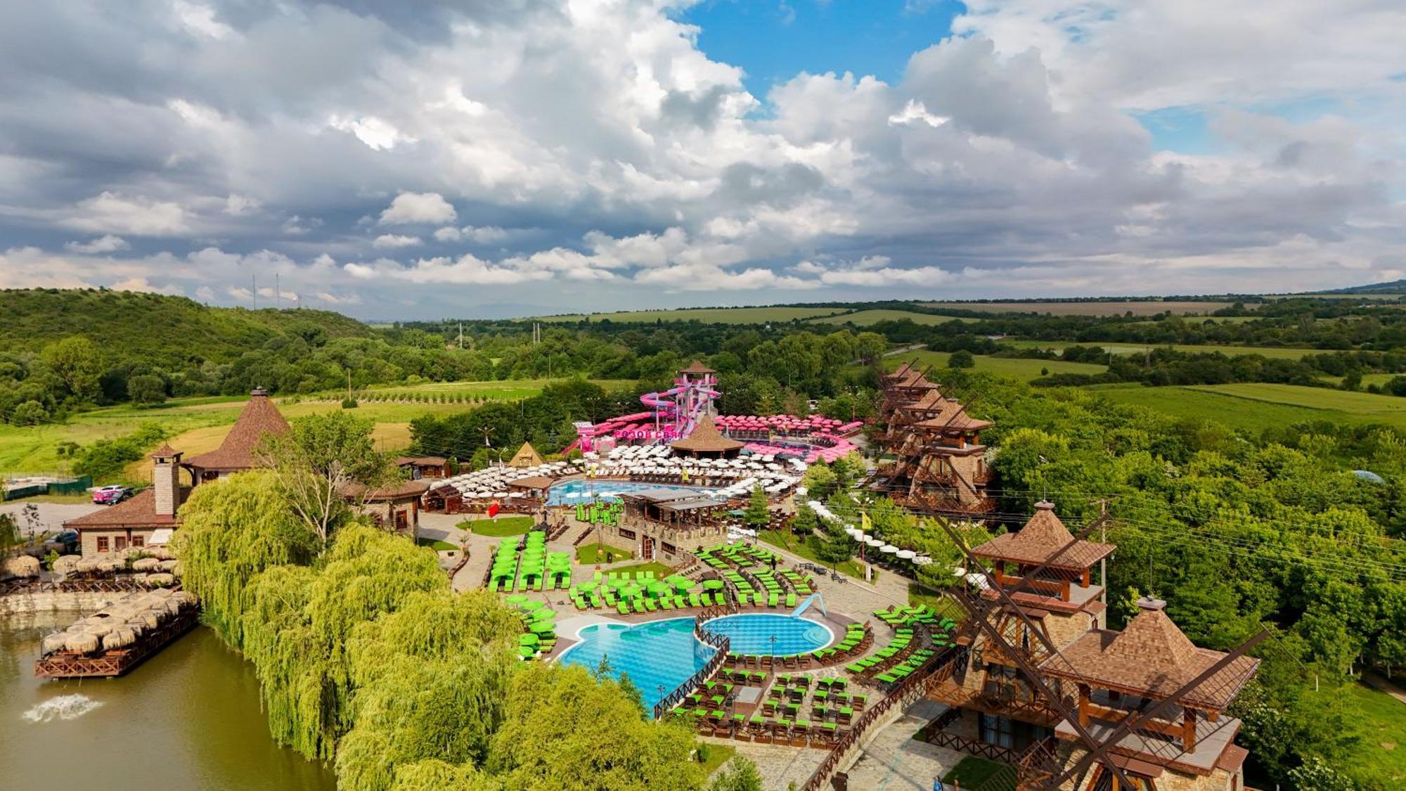The Wind Mills Hydropark Hotel Gorna Malina Exterior photo