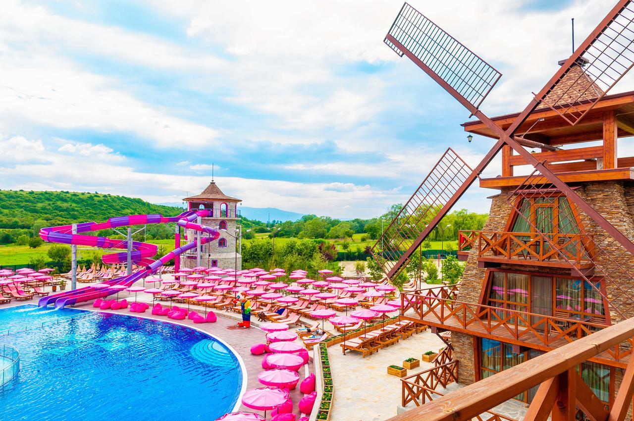 The Wind Mills Hydropark Hotel Gorna Malina Exterior photo