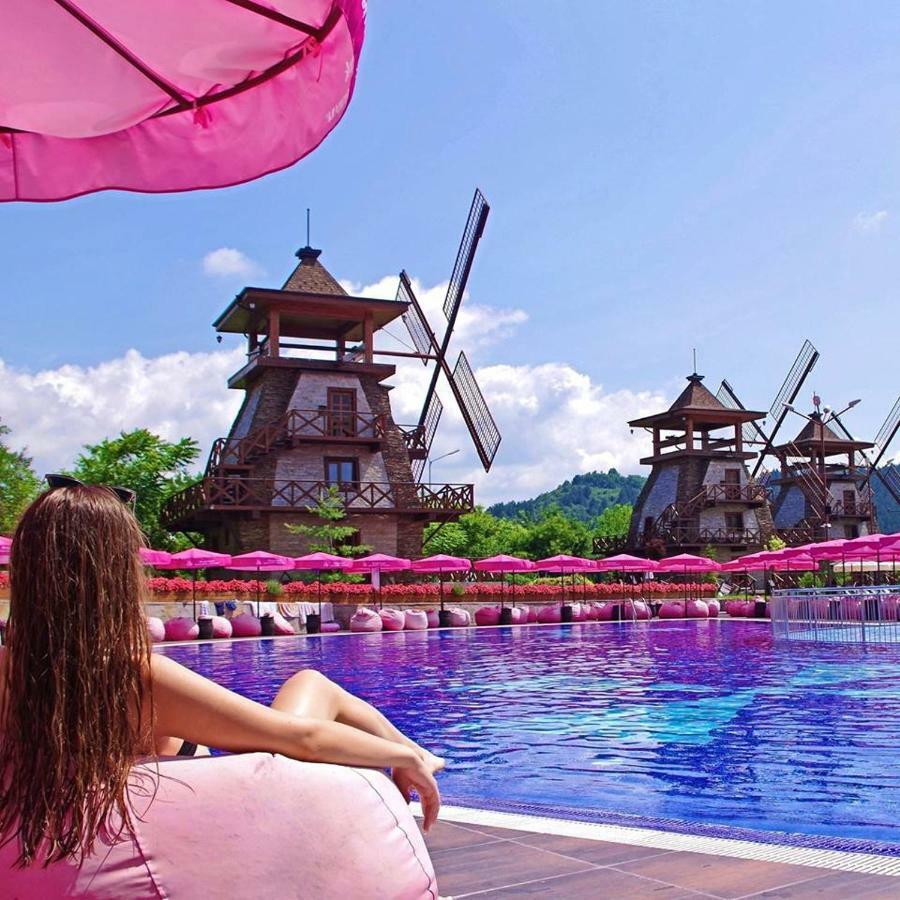 The Wind Mills Hydropark Hotel Gorna Malina Exterior photo