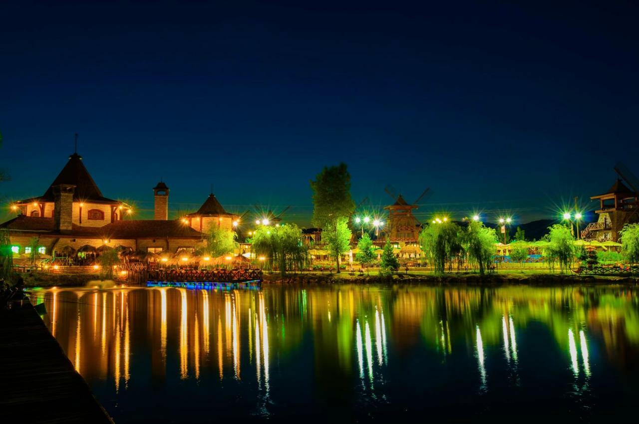 The Wind Mills Hydropark Hotel Gorna Malina Exterior photo